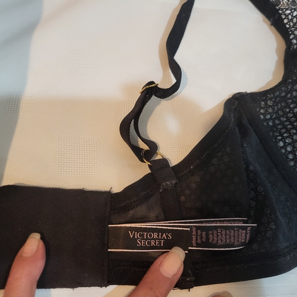 Victoria's Secret Black Mesh Bra - Picture 4 of 7